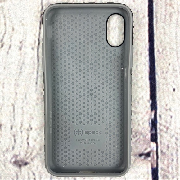 Speck I phone X case - Picture 3 of 6
